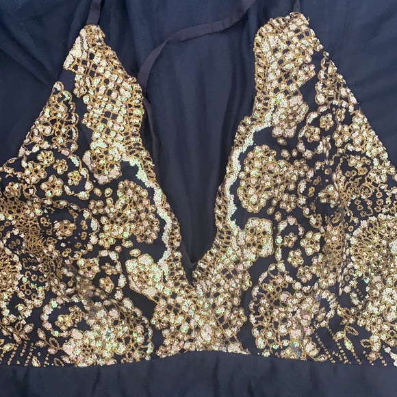 VICI CRYSTAL WINTER MAXI DRESS - Picture 7 of 7